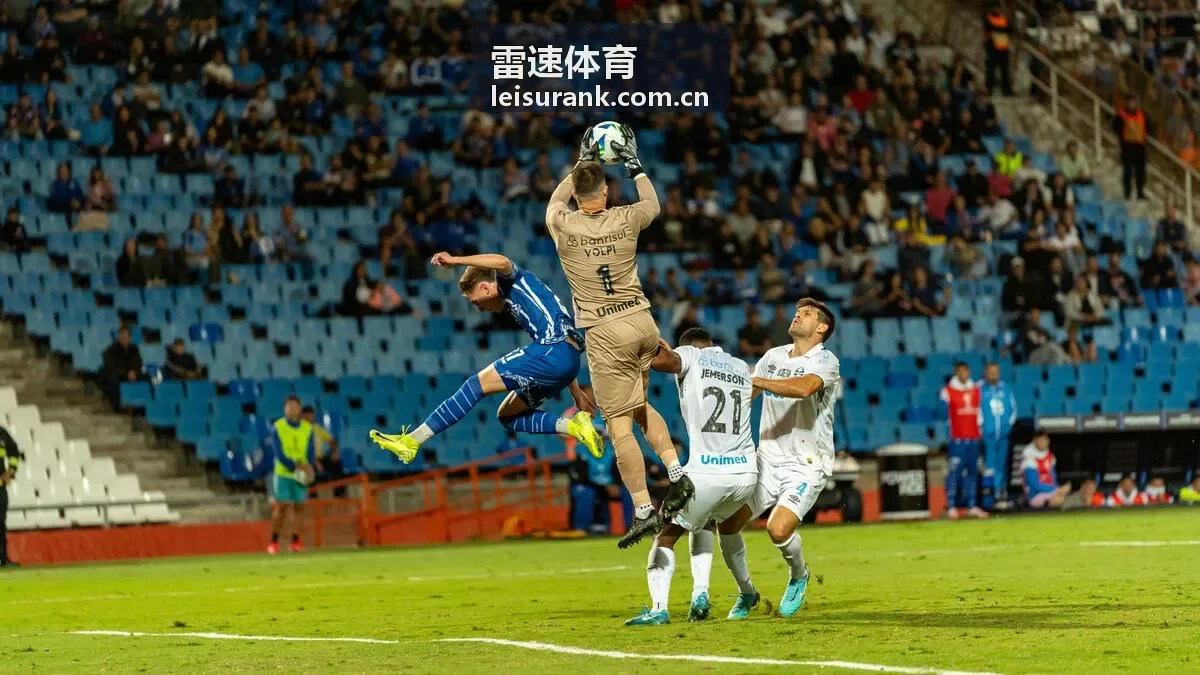 雷速体育 辽宁男篮